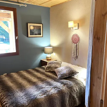 Pistes 5 Mn A Pied, Quartier Calme Pres De Piece Repas Et Salon 40 M2 Chalet Bolquere