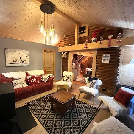 Pistes 5 Mn A Pied, Quartier Calme Pres De Piece Repas Et Salon 40 M2 Chalet Bolquere